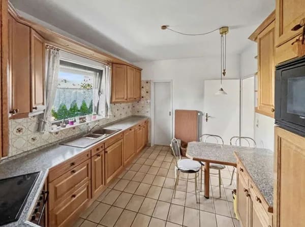 Immobilie in Meisenheim - Ankommen. Wohlfühlen. Zuhause sein. – Gepflegtes Einfamilienhaus mit viel Platz und Potenzial - Bild 3