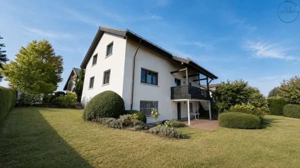 Immobilie in Marxzell - Ankommen und bleiben: Architektenhaus mit Garten, Doppelgarage und Platz zum Leben, Marxzell-Burbach - Bild 3