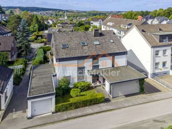 Immobilie in Menden - Mehrfamilienhaus in begehrter Wohnlage – Kapitalanlage oder Zuhause für mehrere Generationen - Bild 1
