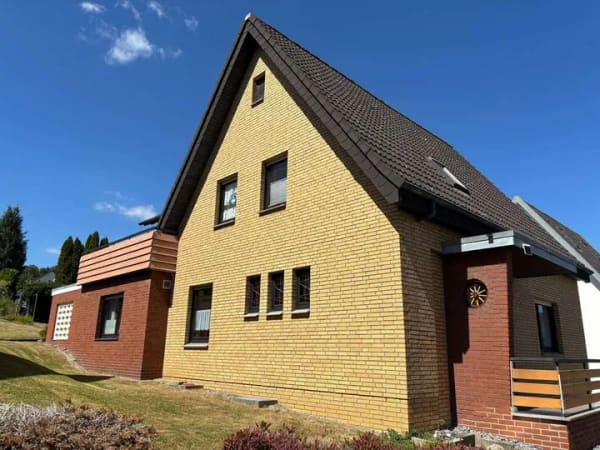 Immobilie in Hiddenhausen - Zweifamilienhaus auf Erbbaugrundstück am Wald - Bild 2