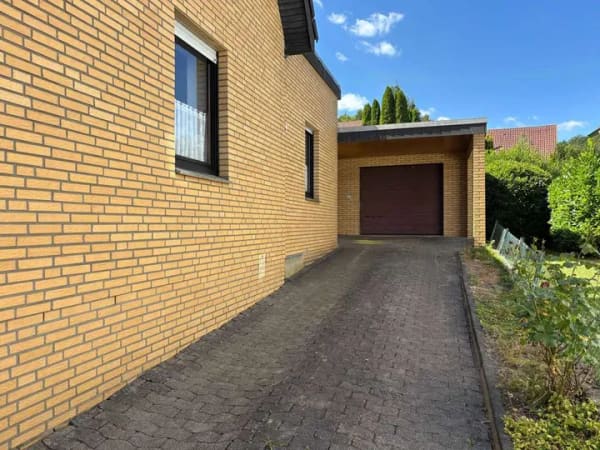 Immobilie in Hiddenhausen - Zweifamilienhaus auf Erbbaugrundstück am Wald - Bild 3
