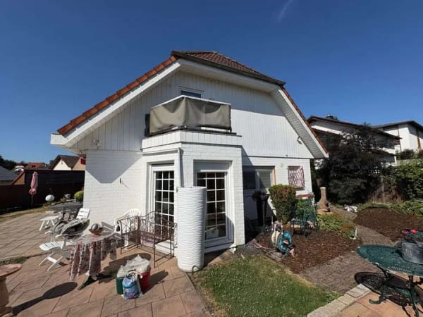 Immobilie in Bubenheim - Einfamilienhaus mit ELW und tollem Gartengrundstück - Bild 2