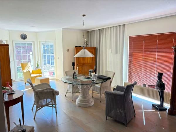 Immobilie in Bubenheim - Einfamilienhaus mit ELW und tollem Gartengrundstück - Bild 3