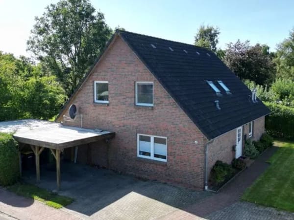 Immobilie in Lehe - Einfamilienhauses mit Einliegerwohnung, Wintergarten und Carport in Lehe bei Lunden - Bild 1