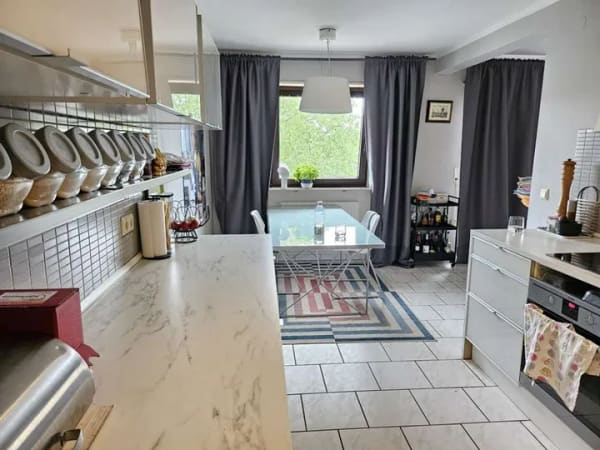 Immobilie in Schwetzingen - *großzügige Wohnung mit Balkon*Tiefgaragenstellplatz* - Bild 0