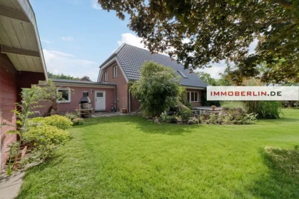 Immobilie in Altlandsberg - IMMOBERLIN.DE - Adrettes Haus mit Südwestgarten und Doppelgarage in ländlicher Lage - Bild 2