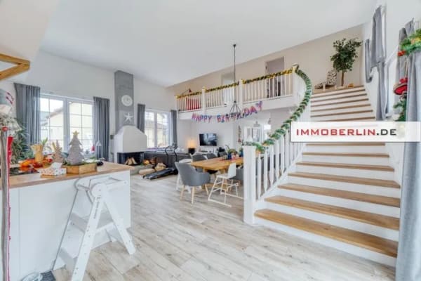 Immobilie in Golßen - IMMOBERLIN.DE - Total modernisiert! Sehr attraktives Haus mit besonderem Charme und Sonnenterrasse - Bild 2