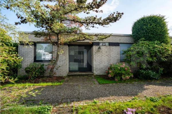 Immobilie in Hamm - Vielseitiger Bungalow mit Kaminzimmer, Garage und  sonnigem Südwestgarten auf Erbbaugrundstück - Bild 3
