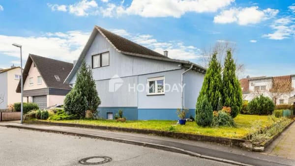 Immobilie in Kappel-Grafenhausen - Viel Platz zum Entfalten: Ihr neues Zuhause mit Traumgarten und Wohlfühlkamin - Bild 1