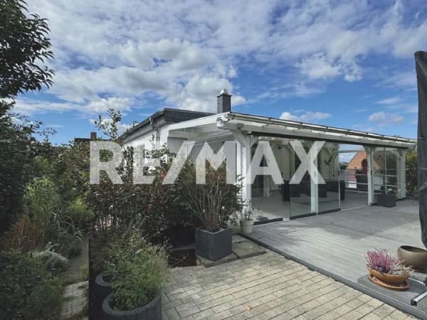Immobilie in Neetze - Modernes Wohnhaus mit 2 Wohnetagen im alten Dorfkern - Bild 0