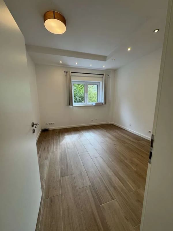Immobilie in Neetze - Modernes Wohnhaus mit 2 Wohnetagen im alten Dorfkern - Bild 4