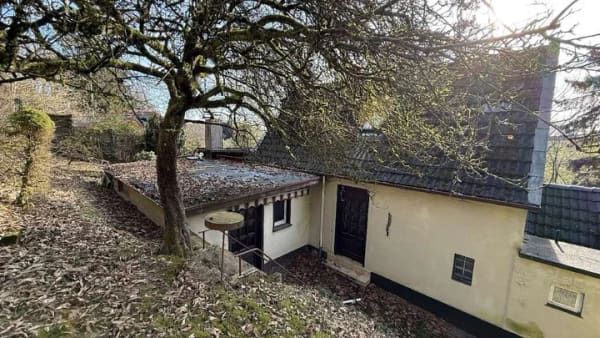 Immobilie in Solingen - JA, zum modernisierungsbedürftigen kleinen Häuschen in Solingen-Gräfrath – ohne K - Bild 2