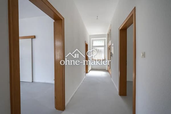 Immobilie in Cochem - Drei-Familienhaus mit Burgblick – ideale Voraussetzungen für 3 Eigentumswohnungen - Bild 2