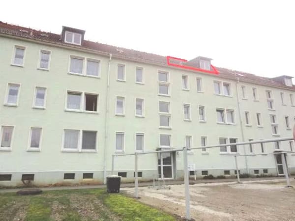 Immobilie in Rositz - ! Neuer Top Preis + Provisionsfrei ! Gemütliche 1,5-Zi.-DG-Wohnung mit Fernsicht, inkl. Stellpl. bei Meuselwitz/ Altenburg ! - Bild 1
