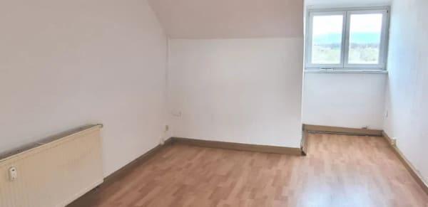Immobilie in Rositz - ! Neuer Top Preis + Provisionsfrei ! Gemütliche 1,5-Zi.-DG-Wohnung mit Fernsicht, inkl. Stellpl. bei Meuselwitz/ Altenburg ! - Bild 3