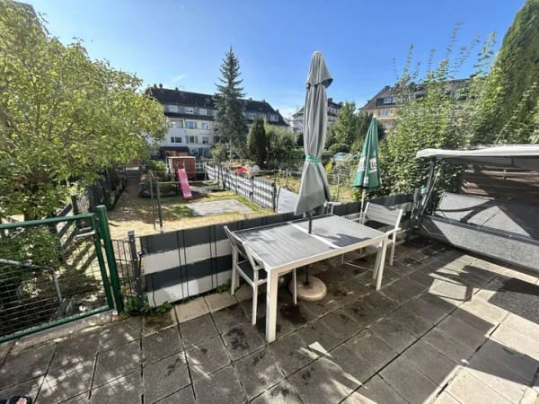 Immobilie in Gießen - Reihenendhaus mit Entwicklungspotenzial - Bild 1