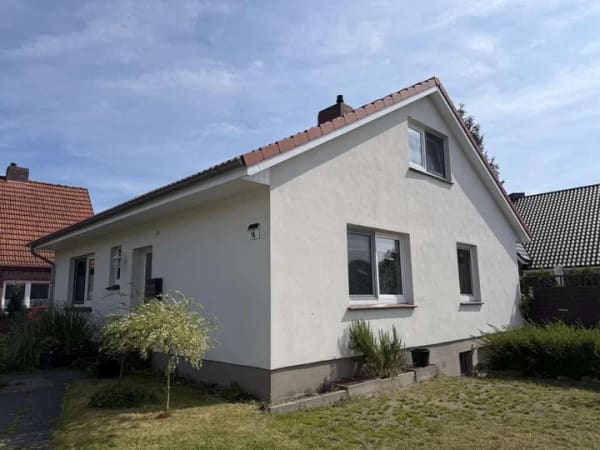 Immobilie in Friedeburg - Anleger aufgepasst! Immobilienensemble in zentraler Wohnlage - Bild 1