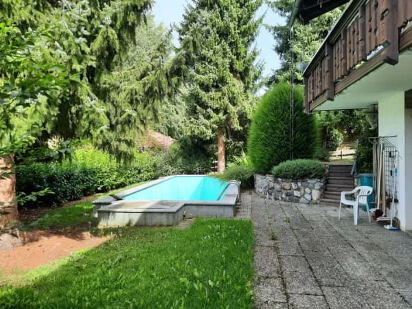 Immobilie in Isny im Allgäu - Viel Freiraum in Isny: Großzügiges Einfamilienhaus mit elf Zimmern - Bild 3