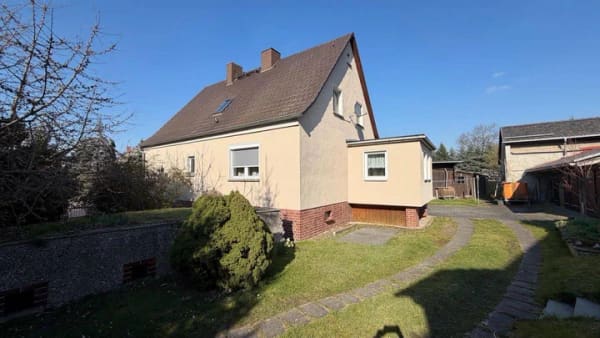 Immobilie in Bad Lausick - Charme, Größe und Zukunft - Ihr Einfamilienhaus mit außergewöhnlichem Entwicklungspotenzial in Bad Lausick - Bild 2