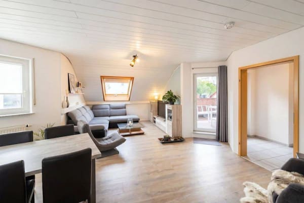 Immobilie in Weissach - Wohnen am Feldrand, investieren mit Perspektive - gepflegtes Haus mit 3 Einheiten - Bild 4