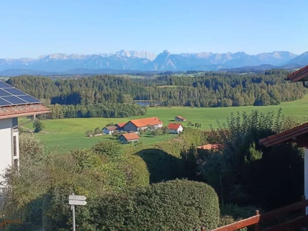Immobilie in Betzigau - 2- Familienhaus im Oberallgäu mit Bergsicht und Ausbaupotenzial im Dach - Bild 0