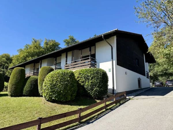 Immobilie in Murnau am Staffelsee - Kleine 2.5-Zimmerwohnung mit herrlichem Bergpanorama in Murnau-Moosrain - Bild 1
