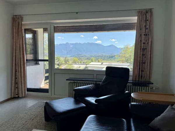 Immobilie in Murnau am Staffelsee - Kleine 2.5-Zimmerwohnung mit herrlichem Bergpanorama in Murnau-Moosrain - Bild 2