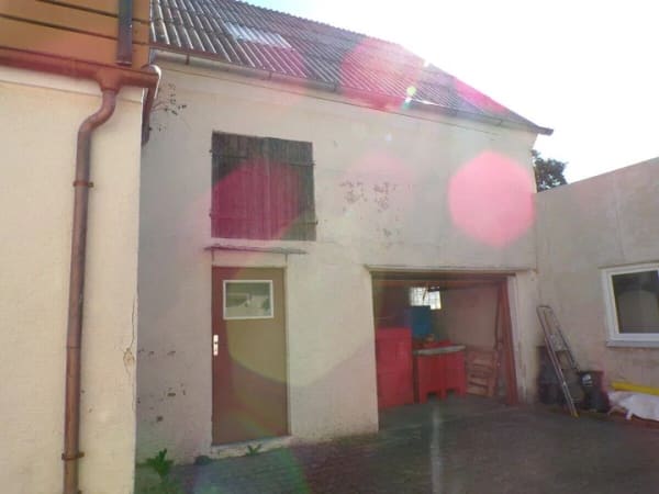 Immobilie in Ichenhausen - Ichenhausen: Sanierungsbedürftiges Einfamilienhaus mit Garage und "Stadel"! - Bild 1