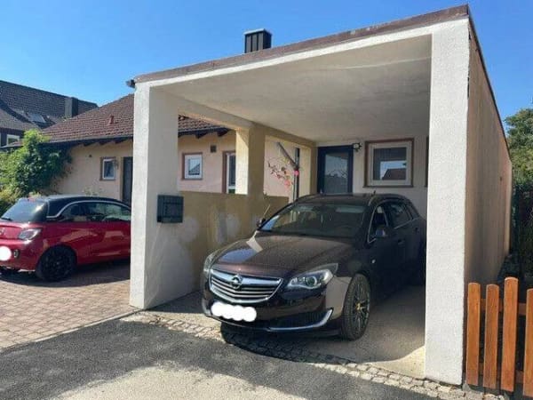 Immobilie in Bad Windsheim - Gepflegtes Einfamilienhaus mit Pool, Carport und Ausbaupotenzial in ruhiger Stadtrandlage - Bild 2