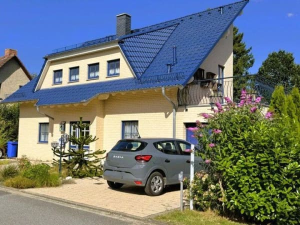 Immobilie in Putbus - Mehrgenerationen, Pflegekraft oder Seglerleidenschaft  - unmittelbare Hafennähe - - Bild 1