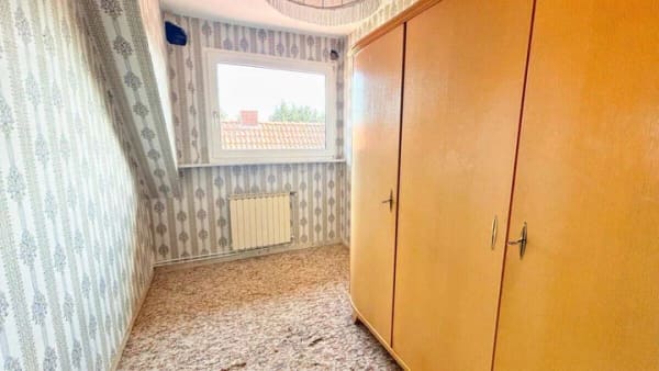 Immobilie in Emlichheim - Raum für Ihre Ideen: Doppelhaushälfte mit Potenzial und vielfältigen Nebengebäuden - Bild 4