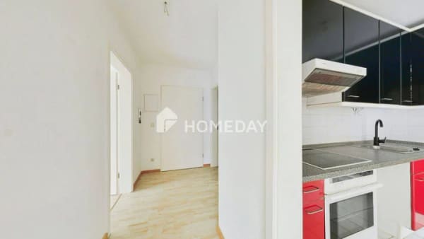 Immobilie in Stahnsdorf - Sofort verfügbar: Stilvolle Erdgeschosswohnung mit sonniger Terrasse und eigenem Stellplatz - Bild 4
