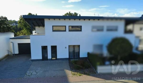 Immobilie in Simmern/Hunsrück - Ruhige Stadtlage, Natur ganz nah – vielseitige Doppelhaushälfte in Simmern - Bild 1