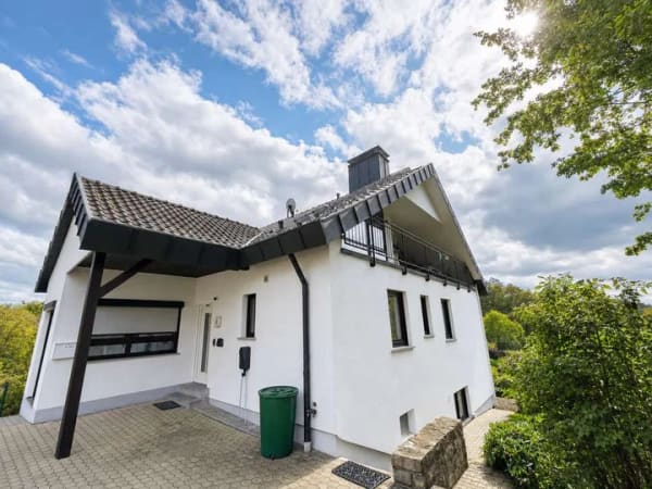 Immobilie in Wiesentheid - Hochwertiges kernsaniertes Zweifamilienhaus - Einfamilienhaus in Untersambach - Wiesentheid - Top Ka - Bild 1