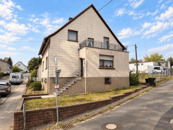 Immobilie in Heusweiler - Freistehendes Einfamilienhaus mit Garten in ruhiger Lage von Heusweiler-Wahlschied - Bild 4