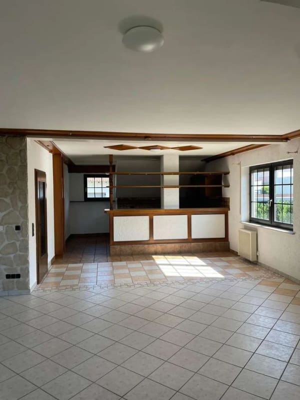 Immobilie in Sankt Wendel - Großzügige 120 m² Dachgeschosswohnung mit Kamin in St. Wendel-Bliessen/ Carport/Küche - Bild 3