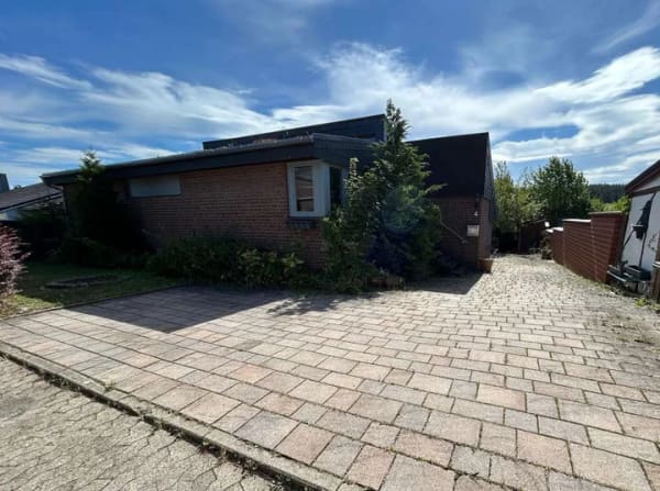 Immobilie in Baddeckenstedt - Das besondere Einfamilienhaus in ruhiger Lage von Oelber am weißen Wege - Bild 1