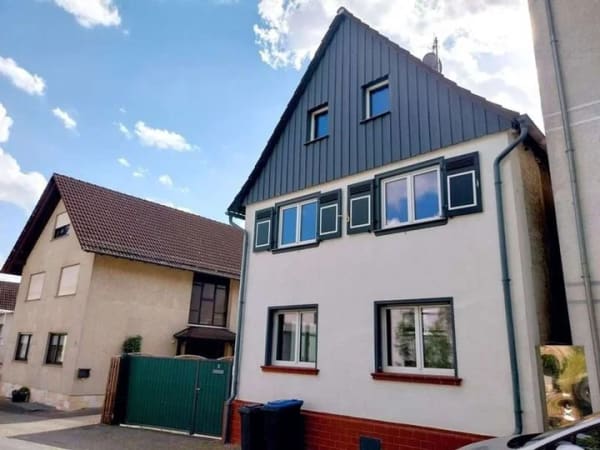 Immobilie in Münzenberg - Einfamilienhaus mit Nebengebäude in Münzenberg-Gambach - Bild 1