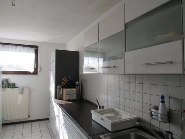 Immobilie in Hachenburg - TOPLAGE: Großzügige 4-Zimmer-DG-Wohnung auf 2 Ebenen und Außenstellplatz! - Bild 2
