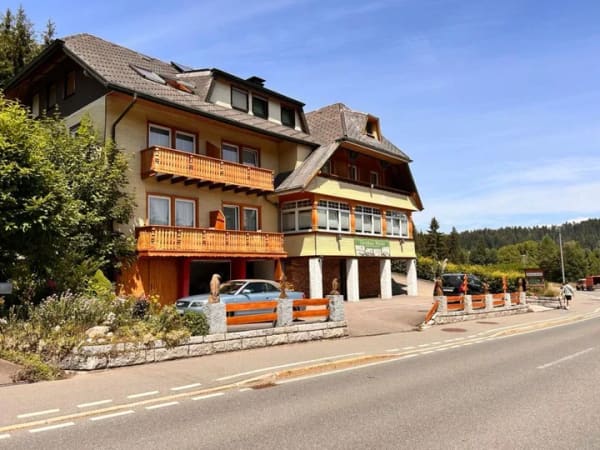Immobilie in Hinterzarten - Mehrfamilienhaus in Hinterzarten - Bild 0