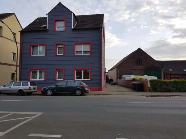 Immobilie in Oer-Erkenschwick - Viel Platz für den Alltag in diesem Mehrfamilienhaus in Oer-Erkenschwick - Bild 0