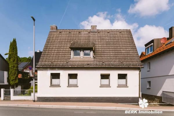 Immobilie in Bessenbach - BERK Immobilien - Wohnen mit Charme und großzügigem Raumangebot in Keilberg - Bild 1