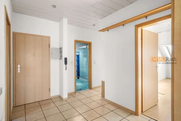Immobilie in Rheinmünster - IMMORath.de - Lichtdurchflutete 3-Zimmer-Wohnung mit Balkon und Schwedenofen - Bild 1