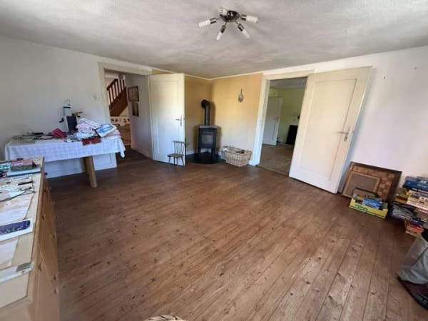 Immobilie in Hirschhorn - Ein Anwesen voller Möglichkeiten – 200 m² Wohnfläche, 2.000 m² Grundstück und vielseitige Nebengebäu - Bild 0