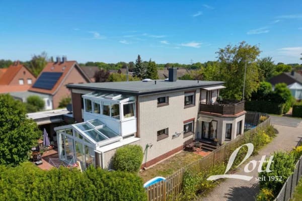 Immobilie in Oldenburg - Wohnhaus mit viel Platz für die große Familie (auch als ZFH nutzbar) in Oldenburg / Bümmerstede! - Bild 1