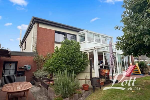 Immobilie in Oldenburg - Wohnhaus mit viel Platz für die große Familie (auch als ZFH nutzbar) in Oldenburg / Bümmerstede! - Bild 4