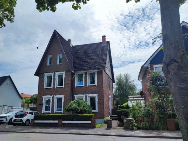 Immobilie in Laboe - Zentral in Laboe: 3-Zimmer-Wohnung im 1. OG - Bild 0