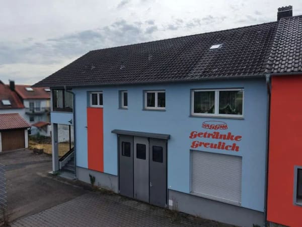 Immobilie in Höpfingen - Großzügiges Einfamilienhaus mit Lagerflächen in Höpfingen - inkl. separatem Baugrundstück! - Bild 2
