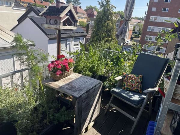 Immobilie in Göppingen - Schöne 4-Zimmer-Dachgeschosswohnung in zentraler Lage von Göppingen  und sehr geringen Nebenkosten! - Bild 2