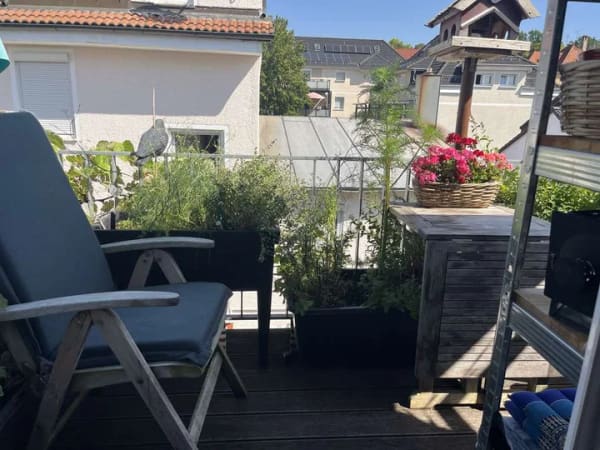 Immobilie in Göppingen - Schöne 4-Zimmer-Dachgeschosswohnung in zentraler Lage von Göppingen  und sehr geringen Nebenkosten! - Bild 4